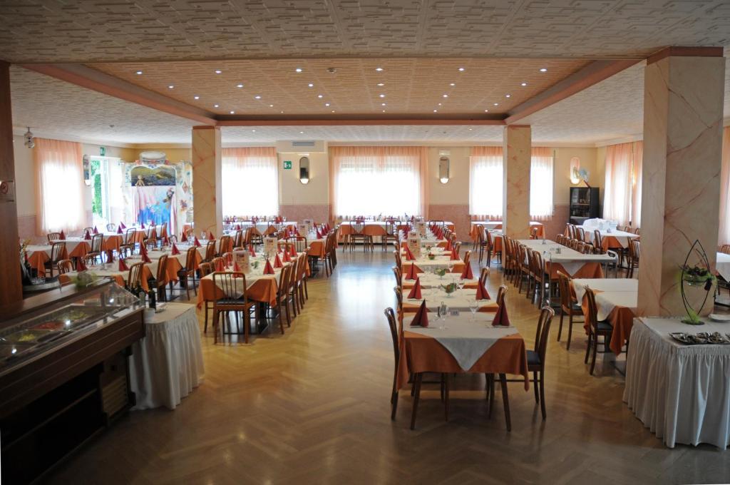 Albergo Alla Torre Siegler Im Thurm ميرانو المظهر الخارجي الصورة