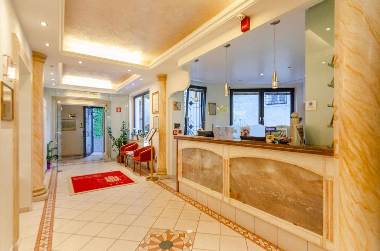 Albergo Alla Torre Siegler Im Thurm ميرانو المظهر الخارجي الصورة