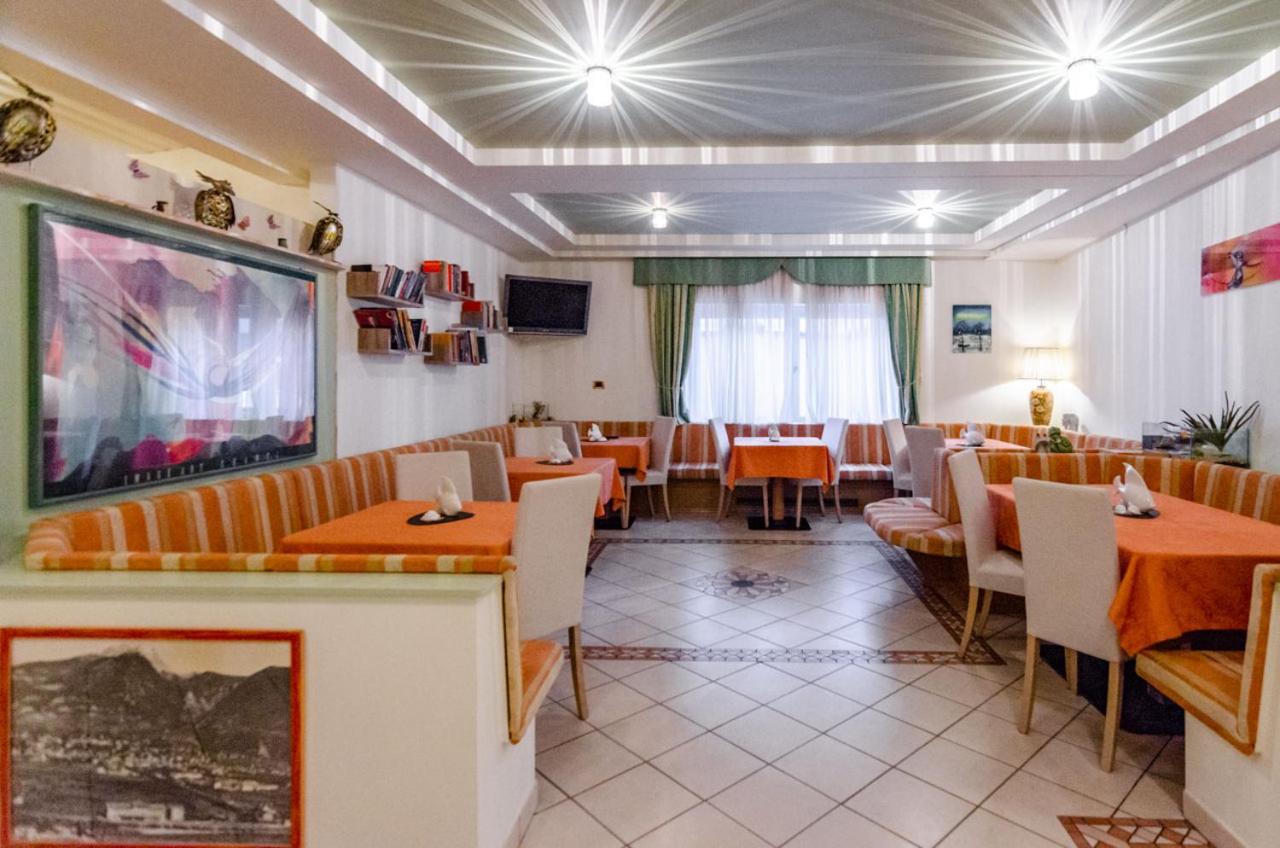 Albergo Alla Torre Siegler Im Thurm ميرانو المظهر الخارجي الصورة